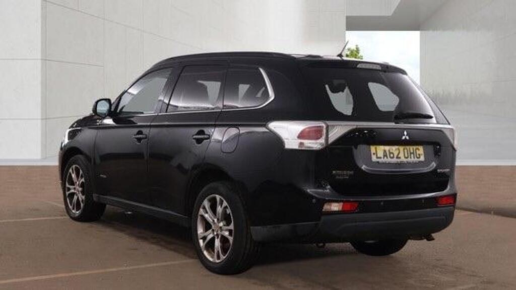 2013 MITSUBISHI Outlander DI-D GX 5