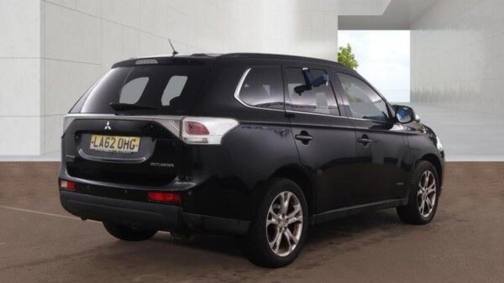 2013 MITSUBISHI Outlander DI-D GX 5
