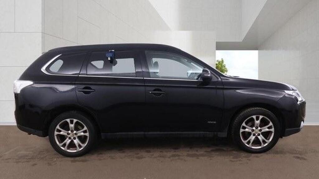 2013 MITSUBISHI Outlander DI-D GX 5