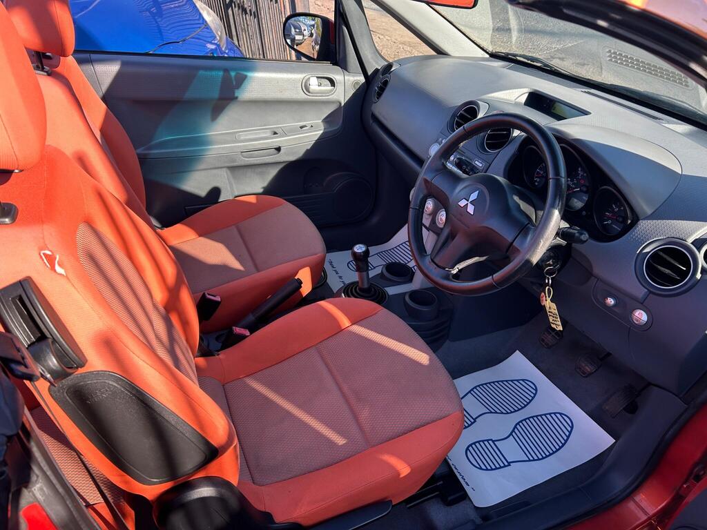 2009 MITSUBISHI Colt CZC2