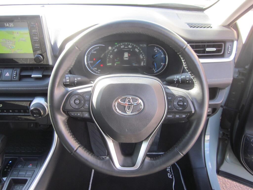 2022 TOYOTA RAV4 VVT-I Design