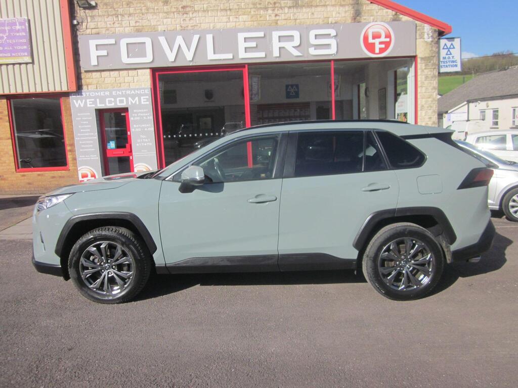 2022 TOYOTA RAV4 VVT-I Design